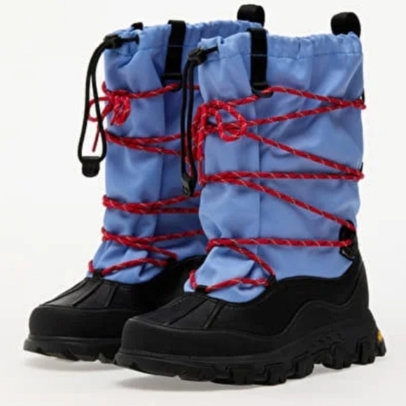UGG Metropeak Vibram Black and Blue Extreme women Boots Big...